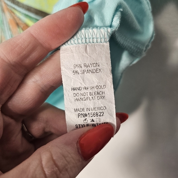 Wst Cst Mint Green Graphic Crop Top Tee - Embrace Change Size Medium - Picture 3 of 6